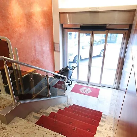 Plinius Lifestyle Hotel 4*