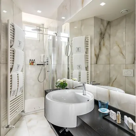 Hotel Plinius Lifestyle 4*