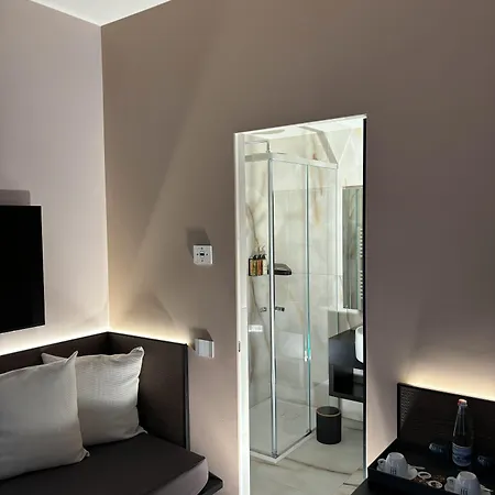 Plinius Lifestyle 4*