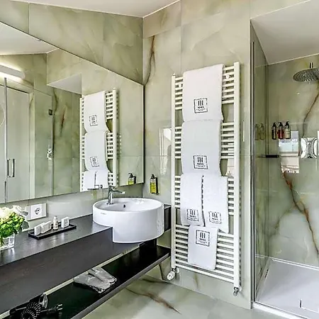 Plinius Lifestyle Hotel 4*