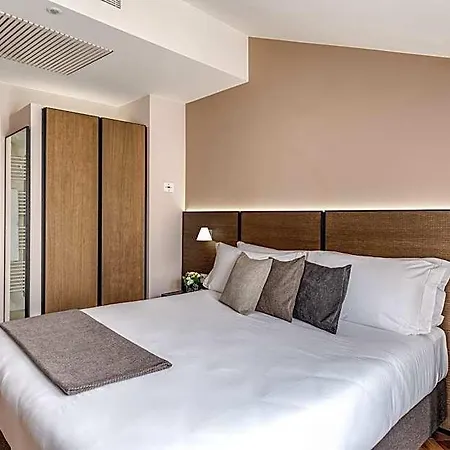 Plinius Lifestyle Hotel 4*