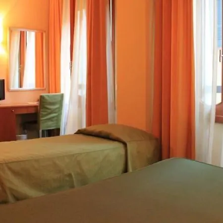Plinius Lifestyle 4* Como
