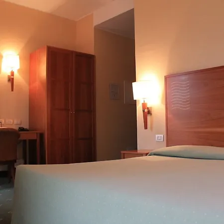 Plinius Lifestyle 4* Como