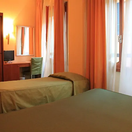 Plinius Lifestyle 4* Como