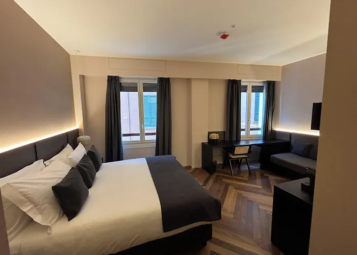 酒店 Plinius Lifestyle