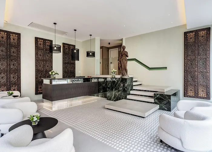 Plinius Lifestyle Szálloda