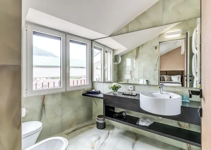 Plinius Lifestyle Otel 4*
